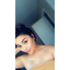 Meet your Posher, Alejandra